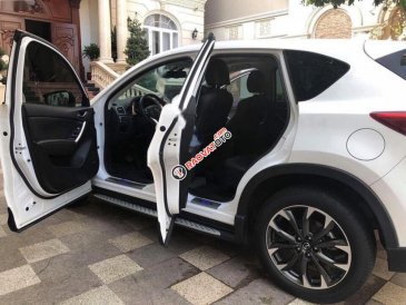 Bán xe Mazda CX 5 2.5 2WD đời 2016, màu trắng như mới
