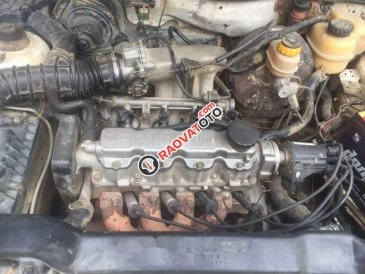 Bán Daewoo Cielo đời 2000, màu trắng ít sử dụng