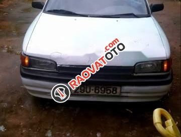 Bán Mazda 323 đời 1992, màu trắng, nhập khẩu, giá 29.5tr
