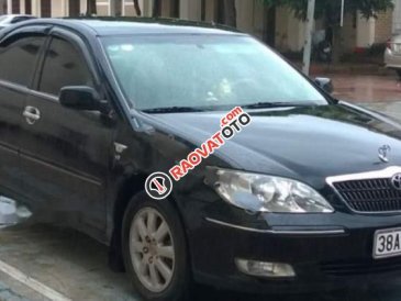 Cần bán lại xe Toyota Camry 3.0V năm sản xuất 2002, màu đen