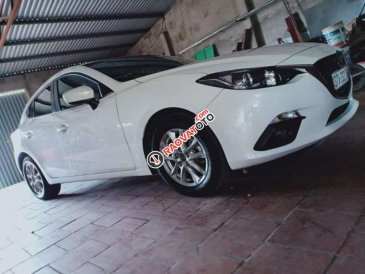 Cần bán gấp Mazda CX3 đời 2015, màu trắng, giá tốt