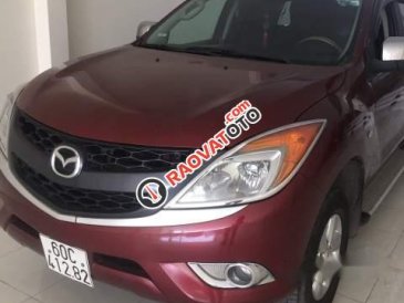 Cần bán gấp Mazda BT 50 2012, màu đỏ, xe nhập, giá chỉ 370 triệu