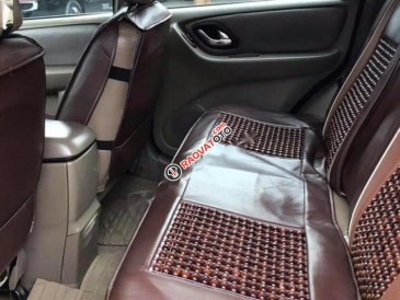 Bán Ford Escape 3.0 V6 sản xuất năm 2003, màu đen 