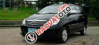 Bán Toyota Innova đời 2009, màu đen, giá chỉ 250 triệu