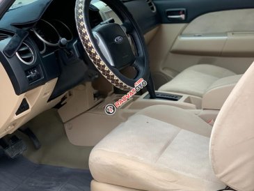Cần bán xe Ford Everest AT năm 2008 còn mới, giá tốt