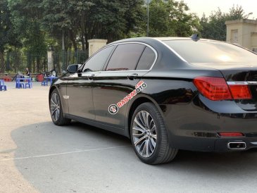Bán xe BMW 750Li sản xuất năm 2010, màu đen, xe nhập