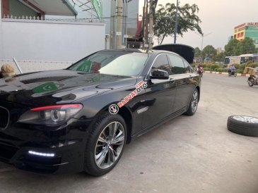 Cần bán BMW 7 Series 730Li năm sản xuất 2010, màu đen, nhập khẩu nguyên chiếc