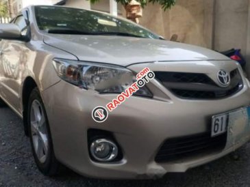 Bán xe Toyota Corolla altis 2.0V sản xuất 2013