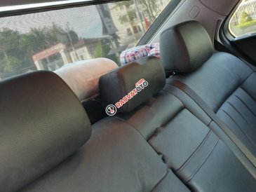 Bán Mercedes E300 sản xuất năm 2009, màu nâu, giá tốt