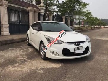 Bán Hyundai Veloster 1.6AT đời 2011, màu trắng