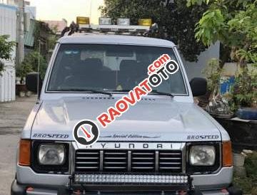 Bán xe Hyundai Galloper 1995, màu bạc, nhập khẩu, số sàn, 2 cầu 6 chỗ