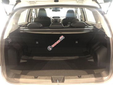 Cần bán Subaru XV 2.0i-S EyeSight sản xuất 2018, màu trắng, xe nhập