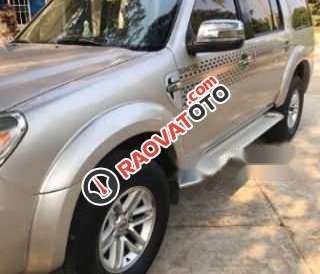 Bán lại Ford Everest 2009, đi ít còn mới