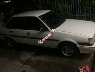 Bán xe Toyota Corona sản xuất 1987, màu trắng, nhập khẩu 