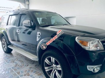 Bán Ford Everest dòng Limited đời cuối năm 2011, màu đen, số tự động, máy dầu