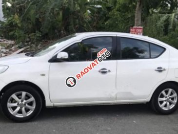 Bán xe Nissan Sunny XV sản xuất 2015, màu trắng, 356 triệu