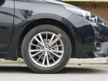 Bán xe Toyota Corolla altis 1.8AT 2017, màu đen số tự động