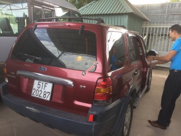 Bán xe Ford Escape XLS năm sản xuất 2001, màu đỏ, nhập khẩu nguyên chiếc, giá tốt