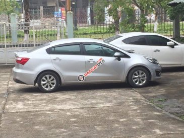 Cần bán Kia Rio MT sản xuất 2016, màu bạc, nhập khẩu, giá 390tr