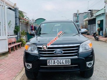 Bán Ford Everest Limited đời 2011, màu đen, nhập khẩu 