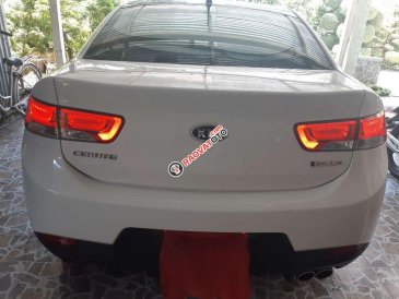 Cần bán gấp Kia Cerato Koup sản xuất năm 2011, màu trắng, xe thể thao, đèn pha auto