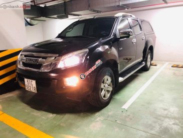 Bán xe Isuzu Dmax sản xuất năm 2015, màu đen, xe nhập
