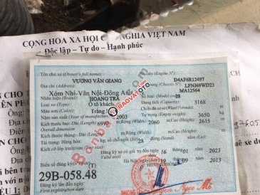 Cần bán lại xe Hyundai County sản xuất năm 2003, hai màu