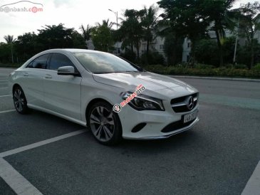 Bán lại xe Mercedes CLA200 sản xuất 2017, màu trắng, xe nhập