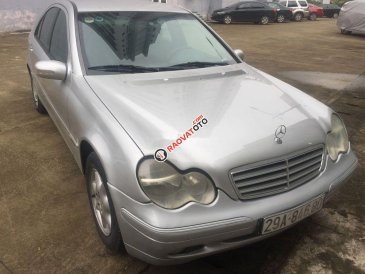 Bán Mercedes C200 sản xuất 2002, giá rẻ
