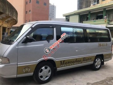 Cần bán gấp Mercedes năm 2002