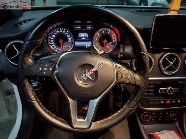 Bán Mercedes A200 năm sản xuất 2014, màu trắng, xe ít sử dụng