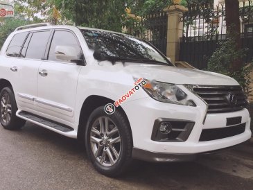 Bán Lexus LX năm sản xuất 2013, màu trắng, xe nhập chính hãng