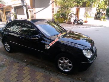 Cần bán Mercedes C200 Kompressor MT 2001, màu đen, chính chủ