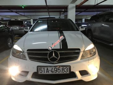 Cần bán gấp Mercedes C class sản xuất 2008, màu trắng