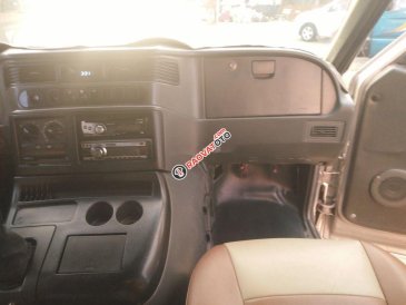 Cần bán xe Mercedes MB đời 2002, màu bạc