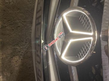 Cần bán xe Mercedes C200 đời 2010, xe ít đi, bảo dưỡng rất kỹ