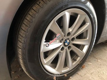 Bán ô tô BMW 5 Series 528i năm 2011 giá cạnh tranh