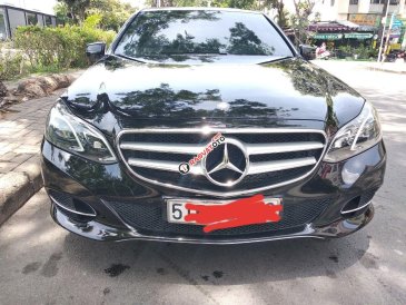 Bán xe Mercedes E 250 sản xuất năm 2014, màu đen, nhập khẩu nguyên chiếc