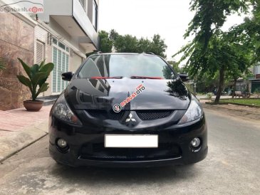 Cần bán xe Mitsubishi Grandis AT đời 2008, màu đen còn mới