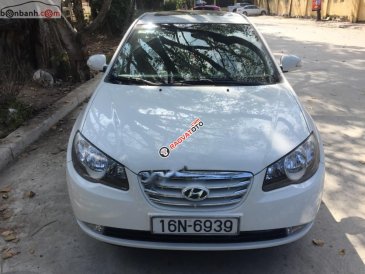Bán Hyundai Avante AT đời 2010, màu trắng, xe nhập  