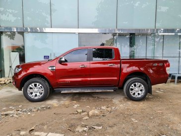 Xe bán tải giao ngay: Ford Ranger 2021, màu đỏ