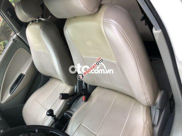 Bán Daewoo Nubira sản xuất năm 2005, màu trắng, nhập khẩu nguyên chiếc 