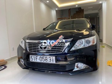 Xe Toyota Camry 2.5G đời 2014, màu đen, giá chỉ 680 triệu