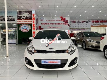 Bán Kia Rio 1.4 AT năm 2014, màu trắng, xe nhập xe gia đình