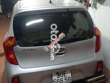 Cần bán lại xe Kia Morning 1.0 MT đời 2016, màu bạc chính chủ, giá chỉ 220 triệu