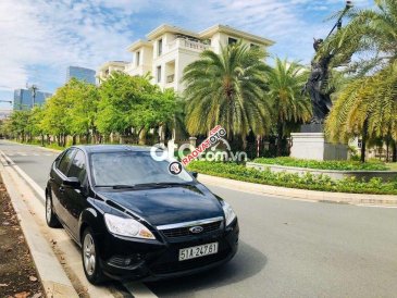 Cần bán Ford Focus 1.8AT sản xuất năm 2011