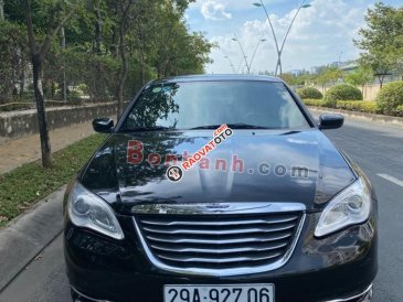 Cần bán gấp Chrysler 200 2.4 AT năm sản xuất 2011, màu đen, nhập khẩu 