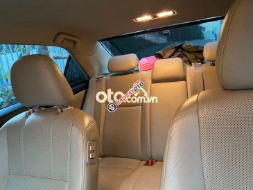 Bán xe Toyota Camry 2.5G sản xuất năm 2014, màu trắng, 705 triệu