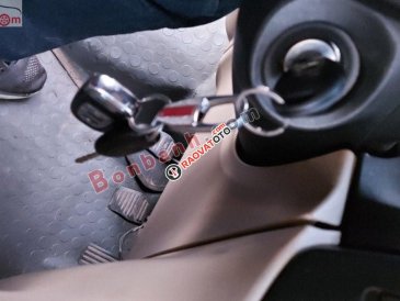Cần bán xe Ford Transit MID năm 2014, màu bạc, giá chỉ 268 triệu