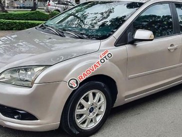 Cần bán lại xe Ford Focus 1.8 MT sản xuất năm 2009, màu bạc  